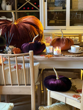 Load image into Gallery viewer, Medium Velvet Pumpkin Aubergine
