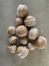 Load image into Gallery viewer, Christmas Jute Bauble
