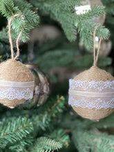 Load image into Gallery viewer, Christmas Jute Bauble
