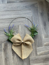 Load image into Gallery viewer, Lavender wreath by Sabhaile Ireland
